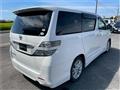 2010 Toyota Vellfire