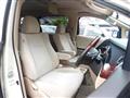 2009 Toyota Alphard