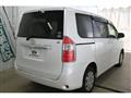 2009 Toyota Noah