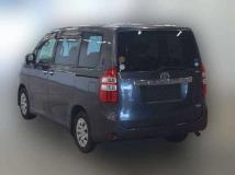 2012 Toyota Noah
