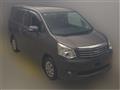 2013 Toyota Noah