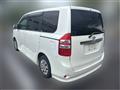 2013 Toyota Noah