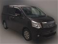 2013 Toyota Noah