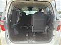 2012 Toyota Alphard