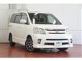 2006 Toyota Noah