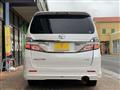 2012 Toyota Vellfire