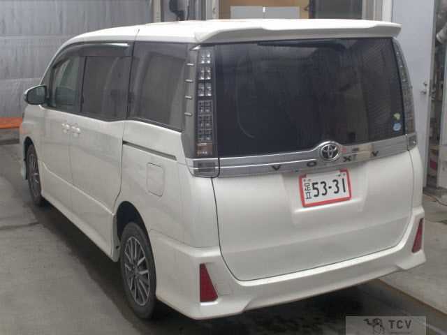 2014 Toyota Voxy