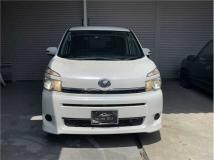 2011 Toyota Voxy