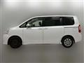 2013 Toyota Noah