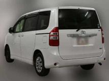 2013 Toyota Noah