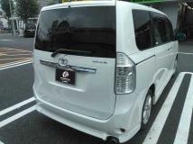 2010 Toyota Noah