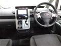 2010 Toyota Noah