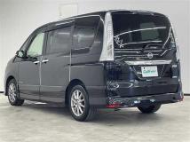 2013 Nissan Serena
