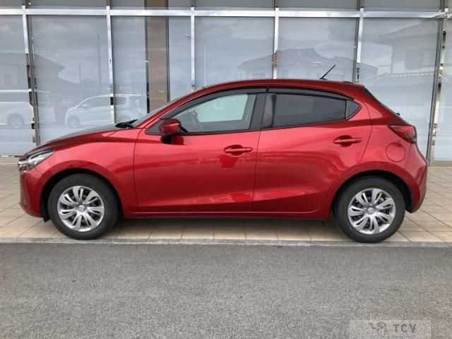 2016 Mazda Demio