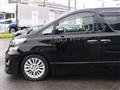2011 Toyota Vellfire