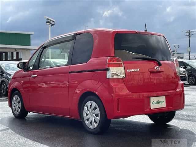 2016 Toyota SPADE