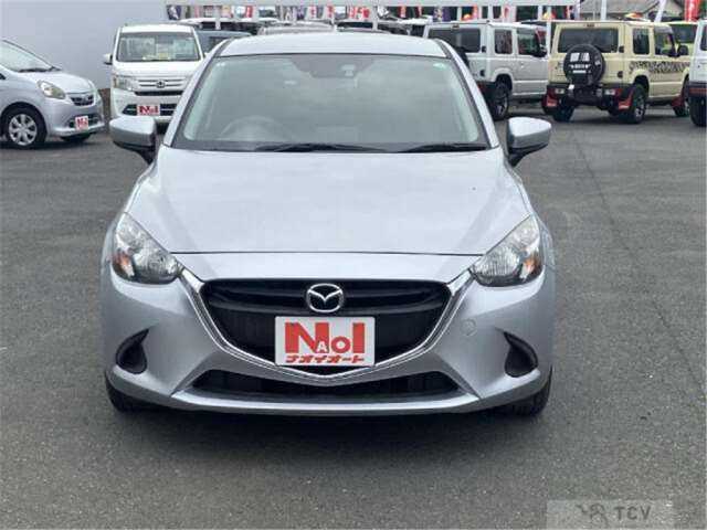 2017 Mazda Demio