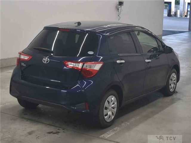 2017 Toyota Vitz