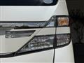 2012 Toyota Vellfire