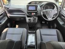 2014 Toyota Voxy