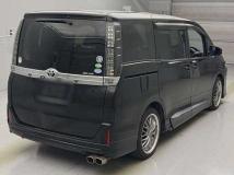 2014 Toyota Voxy