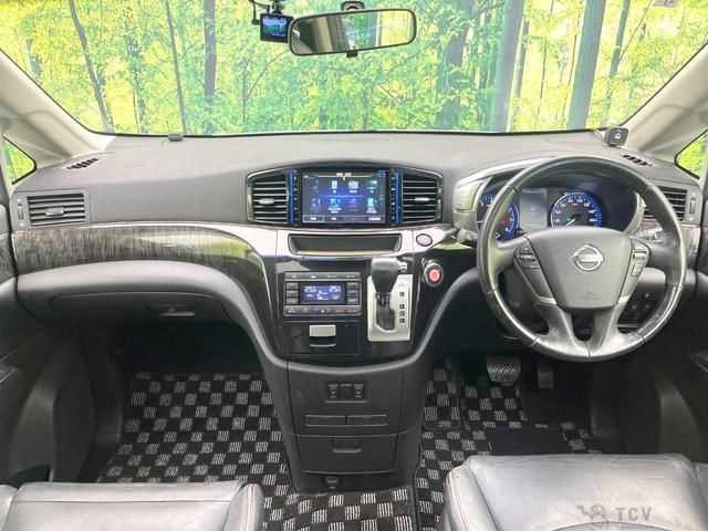 2015 Nissan Elgrand