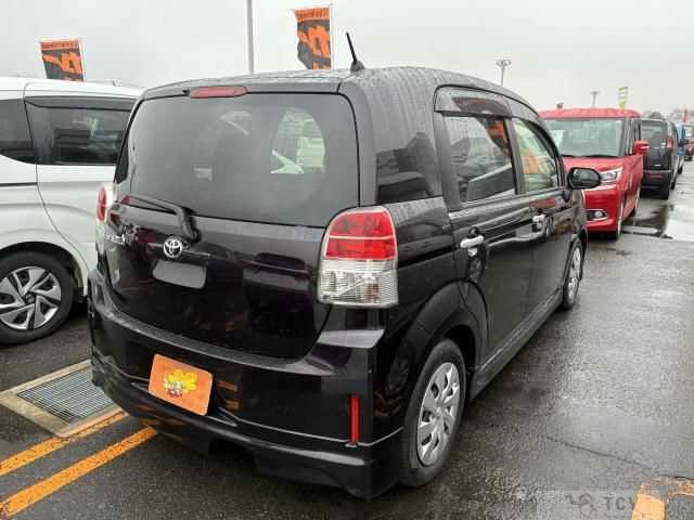 2016 Toyota SPADE