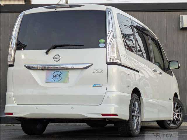 2015 Nissan Serena