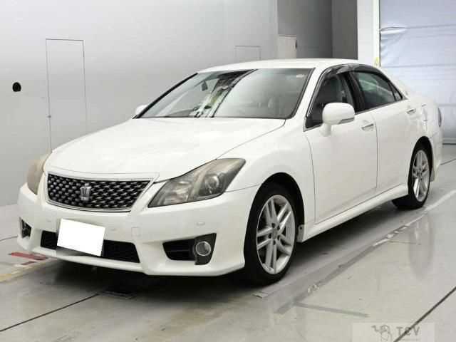 2010 Toyota Crown