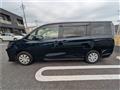 2017 Toyota Voxy