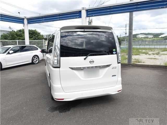 2016 Nissan Serena