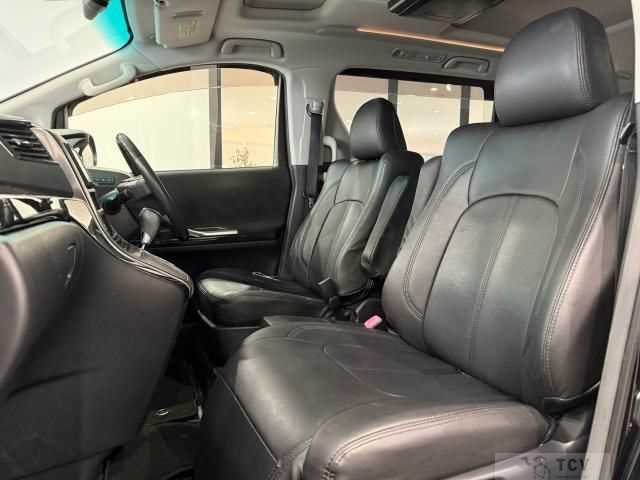 2012 Toyota Alphard
