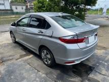 2015 Honda Grace