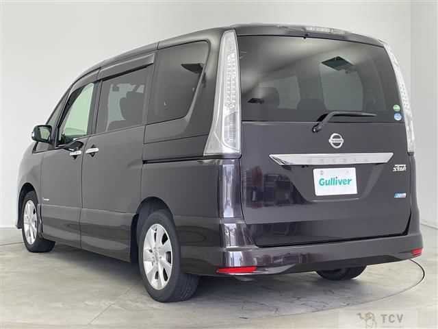 2013 Nissan Serena