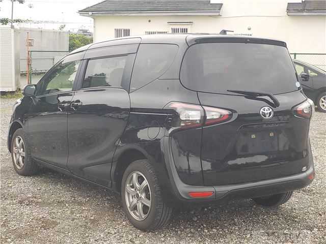 2015 Toyota Sienta