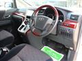 2010 Toyota Alphard