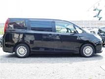 2014 Toyota Noah