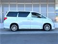 2009 Toyota Alphard