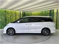 2014 Toyota Estima