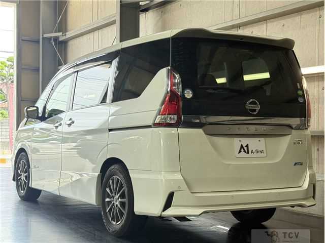 2017 Nissan Serena