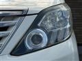 2013 Toyota Alphard