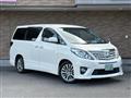 2013 Toyota Alphard