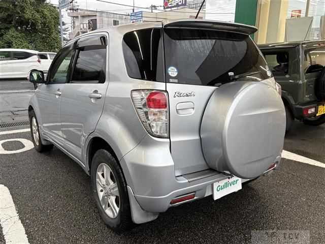 2010 Toyota Rush