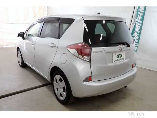 2015 Toyota Ractis