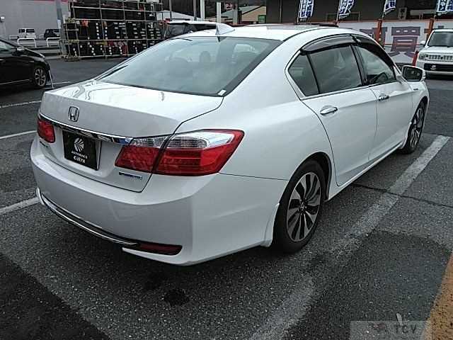 2013 Honda Accord Hybrid