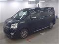 2013 Toyota Voxy