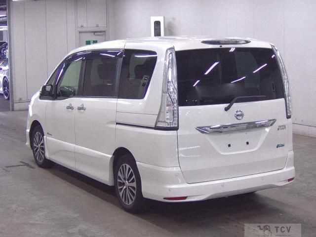 2015 Nissan Serena