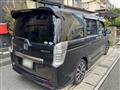 2013 Honda Step WGN