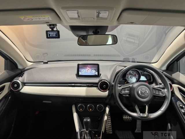 2017 Mazda Demio