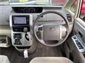 2012 Toyota Noah